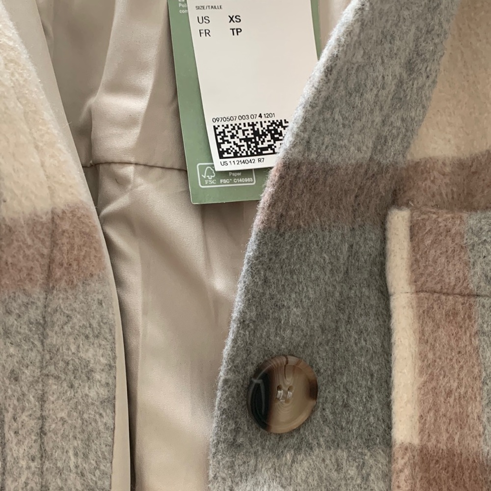 🥰BLOGGER FAVE🥰 H&M Oversized Shirt Jacket Shacket Plaid Jacket Neutrals XS - Picture 10 of 10